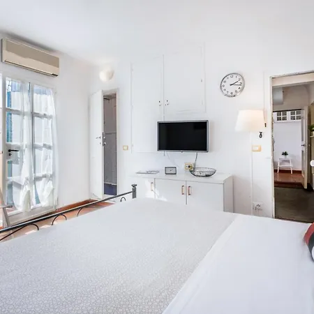 Wine Prugnolo Apartment