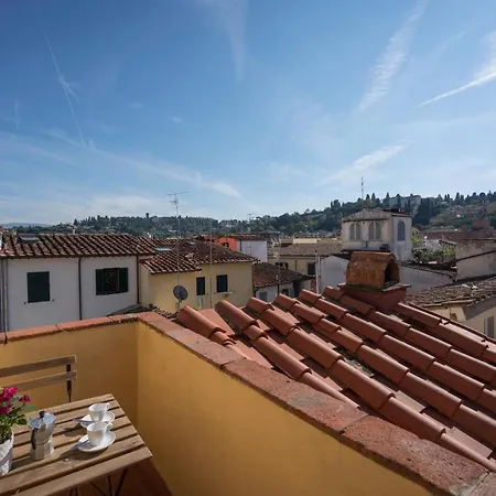 Wine Prugnolo Apartment Florence